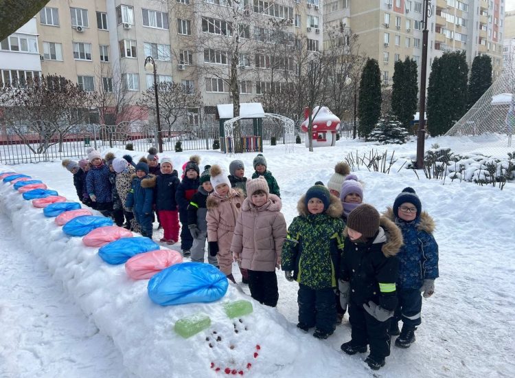 Конкурс на лучшее новогоднее оформление игровых участков и территории «Зимушка – Зима, закрутила, замела»